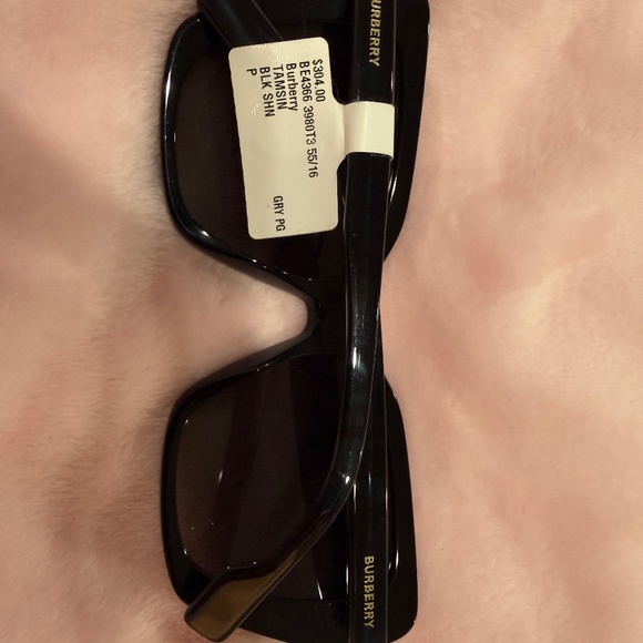 Burberry Sunglasses - Picture 2 of 5
